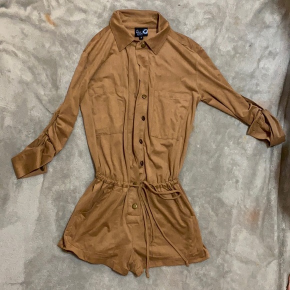 Brown suede romper - Picture 1 of 7